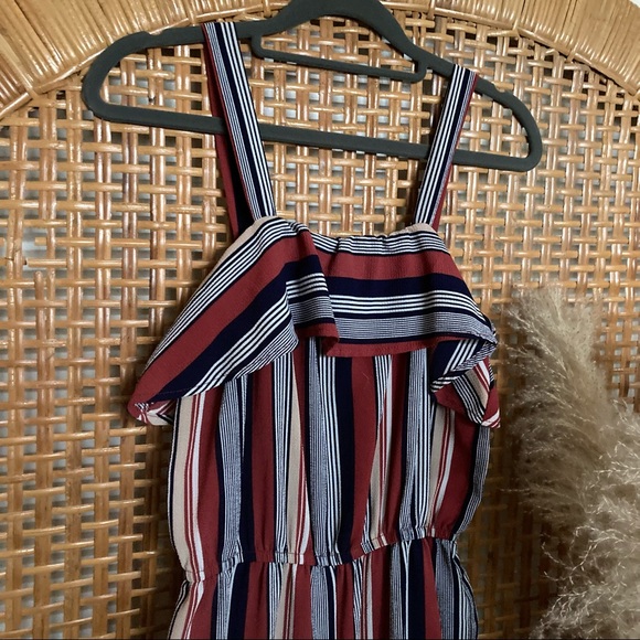 Vertical stripe statement cropped length jumpsuit - Picture 4 of 7